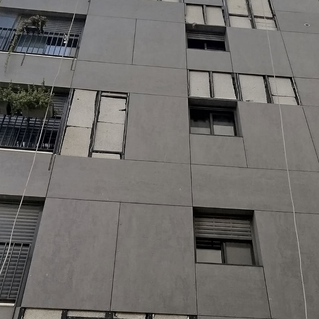 ניזוקו ממלחמה - פירוק החלקים הפגועים והחלפתם